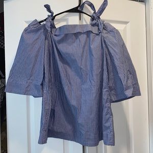 Brand - Banana Republic. Size - L. Color - blue/white stripes